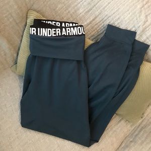 UNDER ARMOUR JOGGERS